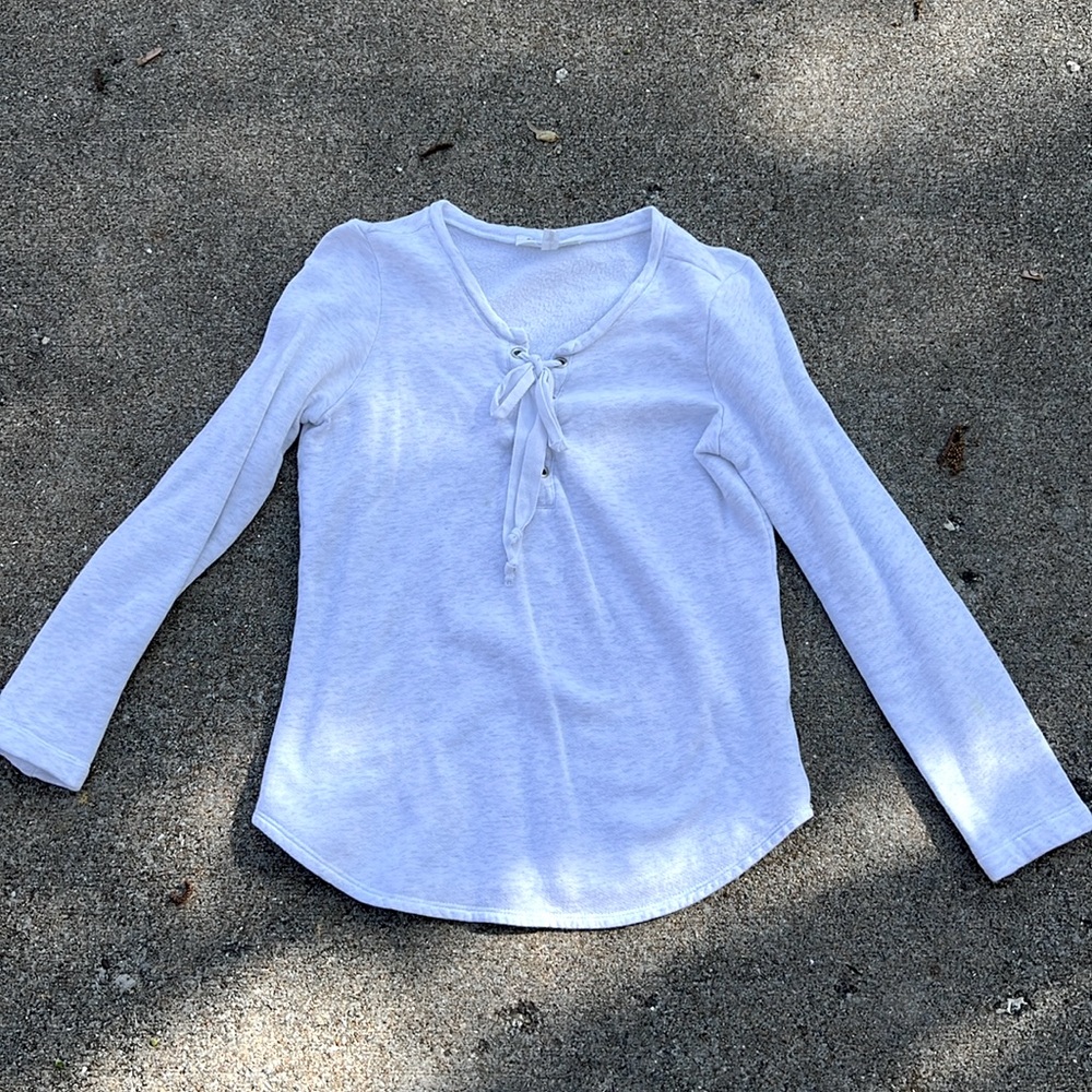 Karen Kane off white sweatshirt, xs